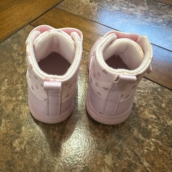 Baby Girl Pink Boots Size 3 - Picture 4 of 6